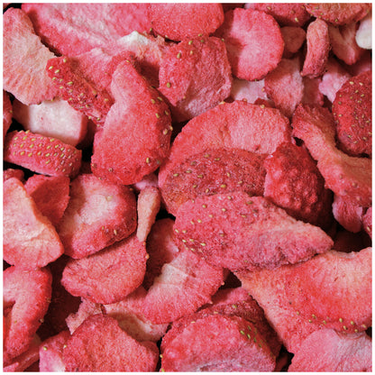 JR Farm Pure Strawberries - изсушени ягоди за гризачи 20 г