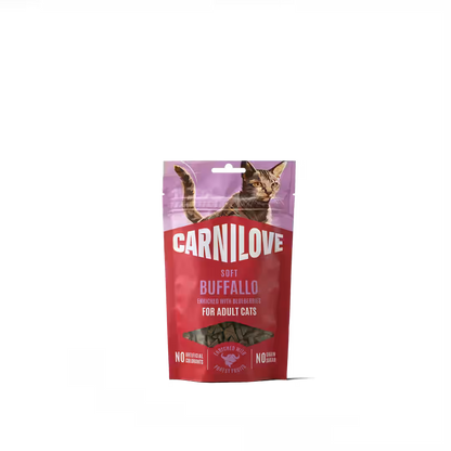 Carnilove Cat Soft Snack Buffalo with Blueberries - лакомство за котки с биволско 50 г