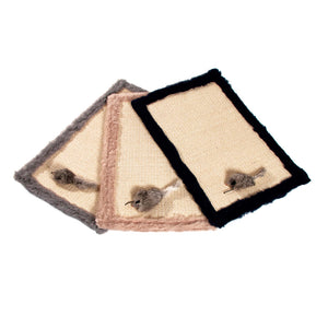 Enjoy Cat Scratching Mat Sneezy - подложка за драскане 48 / 31 см, бежов