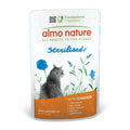 Almo Nature Holistic Functional Sterilised with Chicken - пауч за кастрирани котки с пилешко месо 70 гр