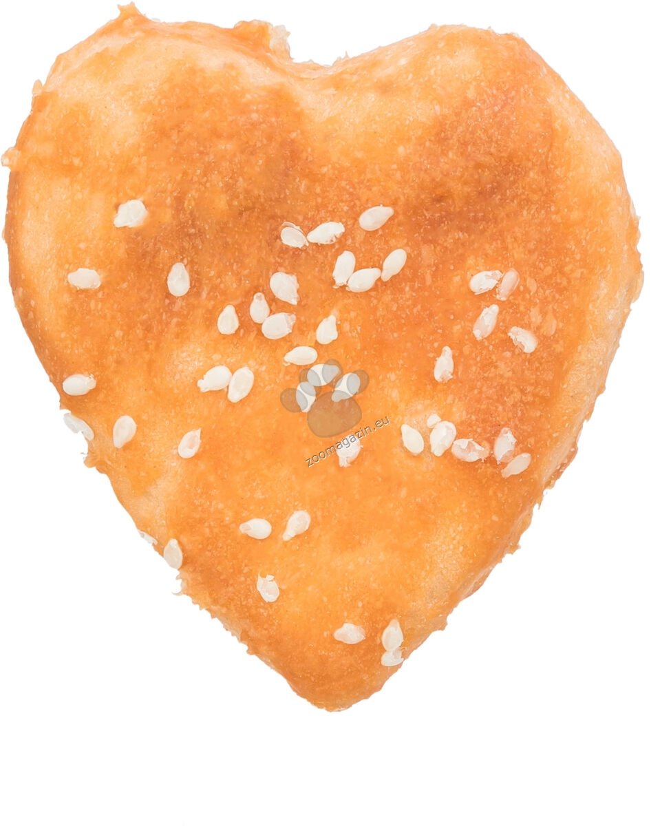 Trixie Heart Shaped Chewing Snack Chicken - лакомство за кучета с пилешко месо 6 см, 150 бр