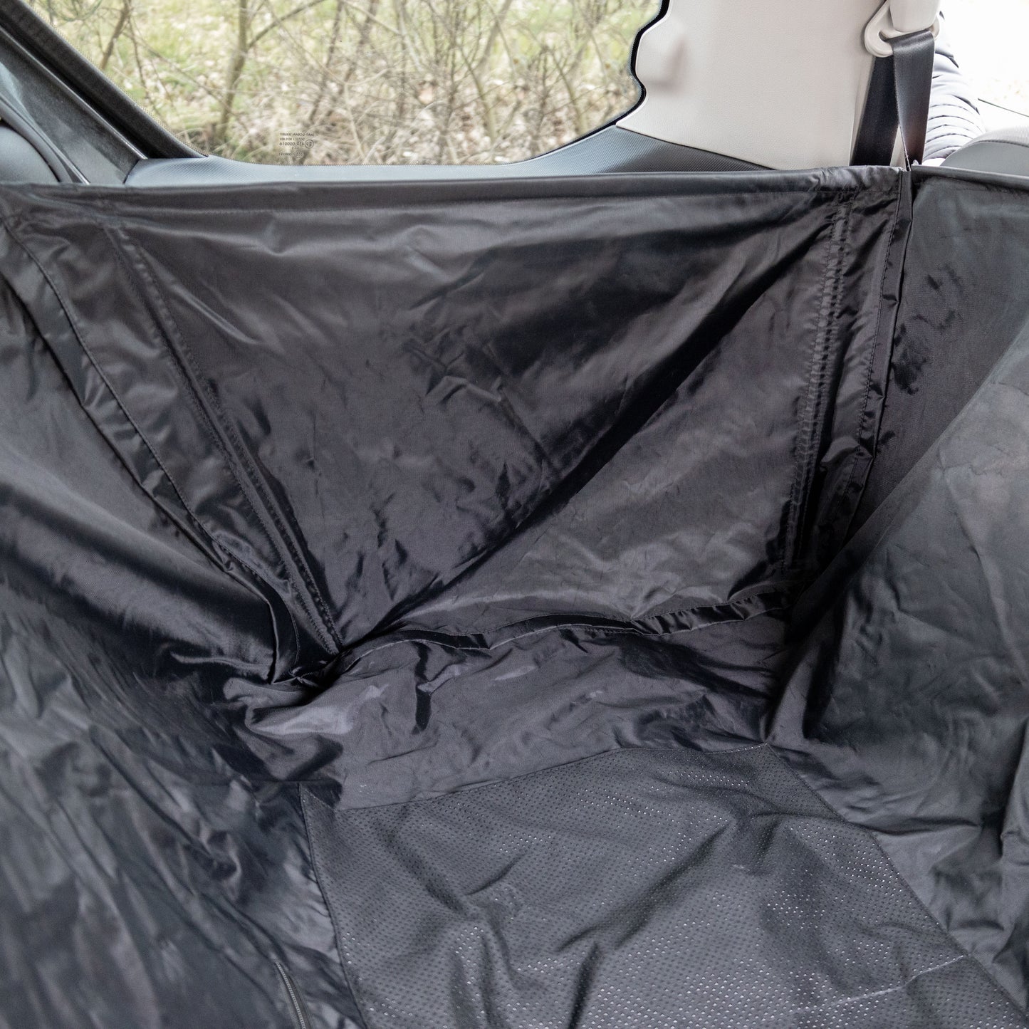 Flamingo Car Blanket Logi Black - покривало за седалки 145 / 130 см