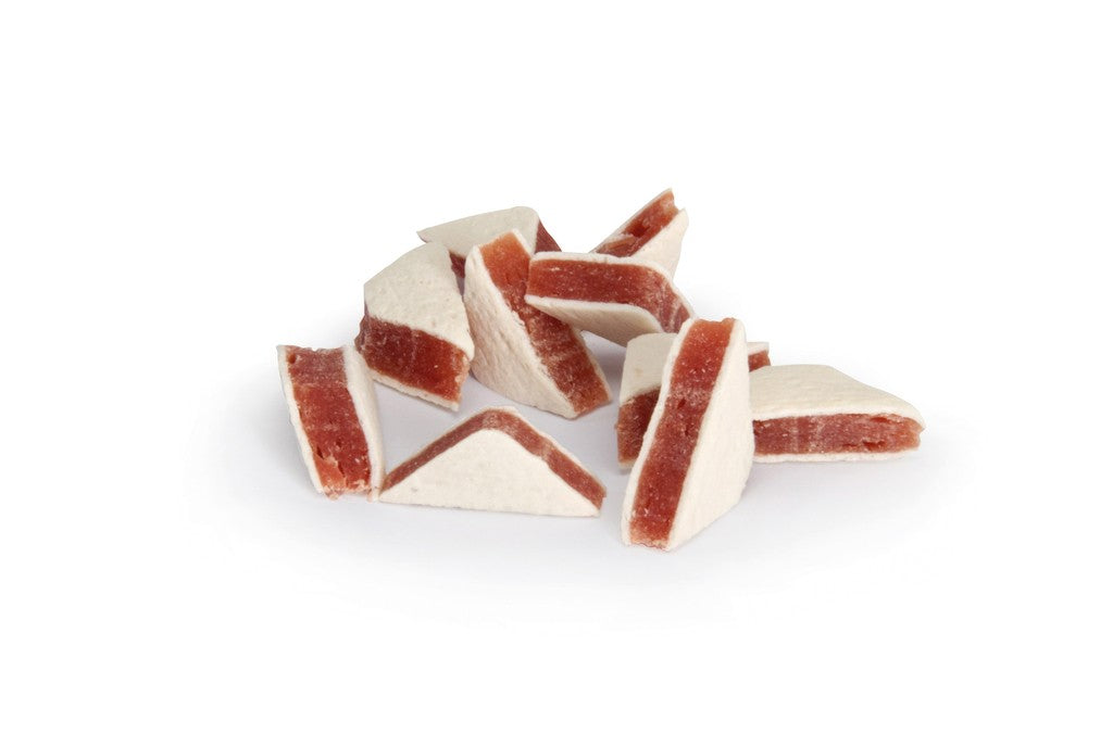 Camon Treats Snacks - меки хапки в формата на триъгълник с агнешко месо и риба 80 гр