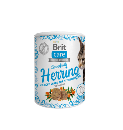 Brit Care Cat Snack Superfruits Herring - лакомства за котки с херинга и плодове 100 гр