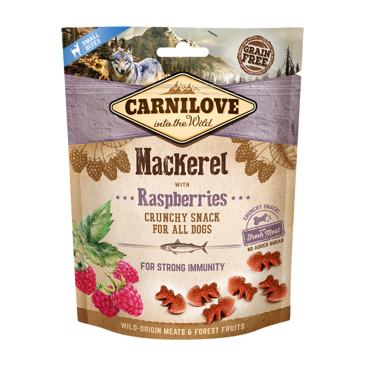 Carnilove Dog Crunchy Snack Mackerel with Raspberries with fresh meat - хрупкаво лакомство със скумрия и малини 200 гр