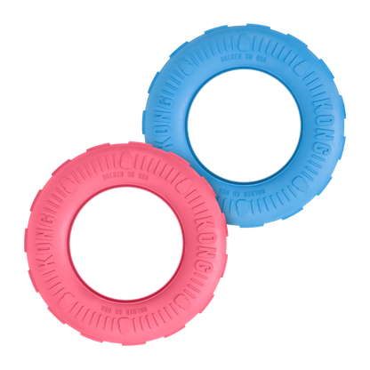 KONG Puppy Tires M/L - каучукова играчка за лакомства за кученца 11.4 см