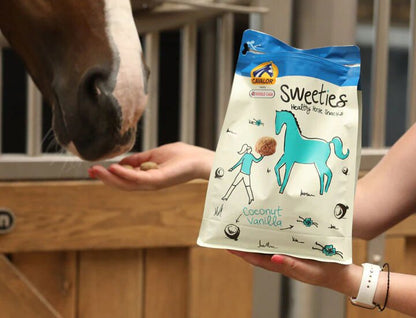Cavalor Sweeties Original - лакомство награда, с витамини, минерали, моркови 750 гр.