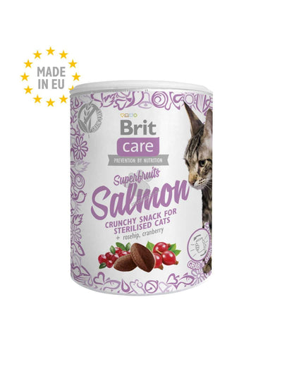 РАЗПРОДАЖБА Brit Care Cat Snack Superfruits Salmon - хрупкави лакомства за кастрирани котки със сьомга 100 гр