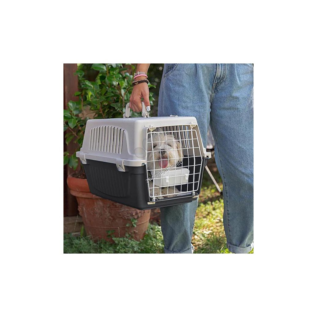 Ferplast Carrier Atlas 10 Fucsia - транспортна клетка за малки кучета и котки 32.5 / 48 / В 29 см, фуксия