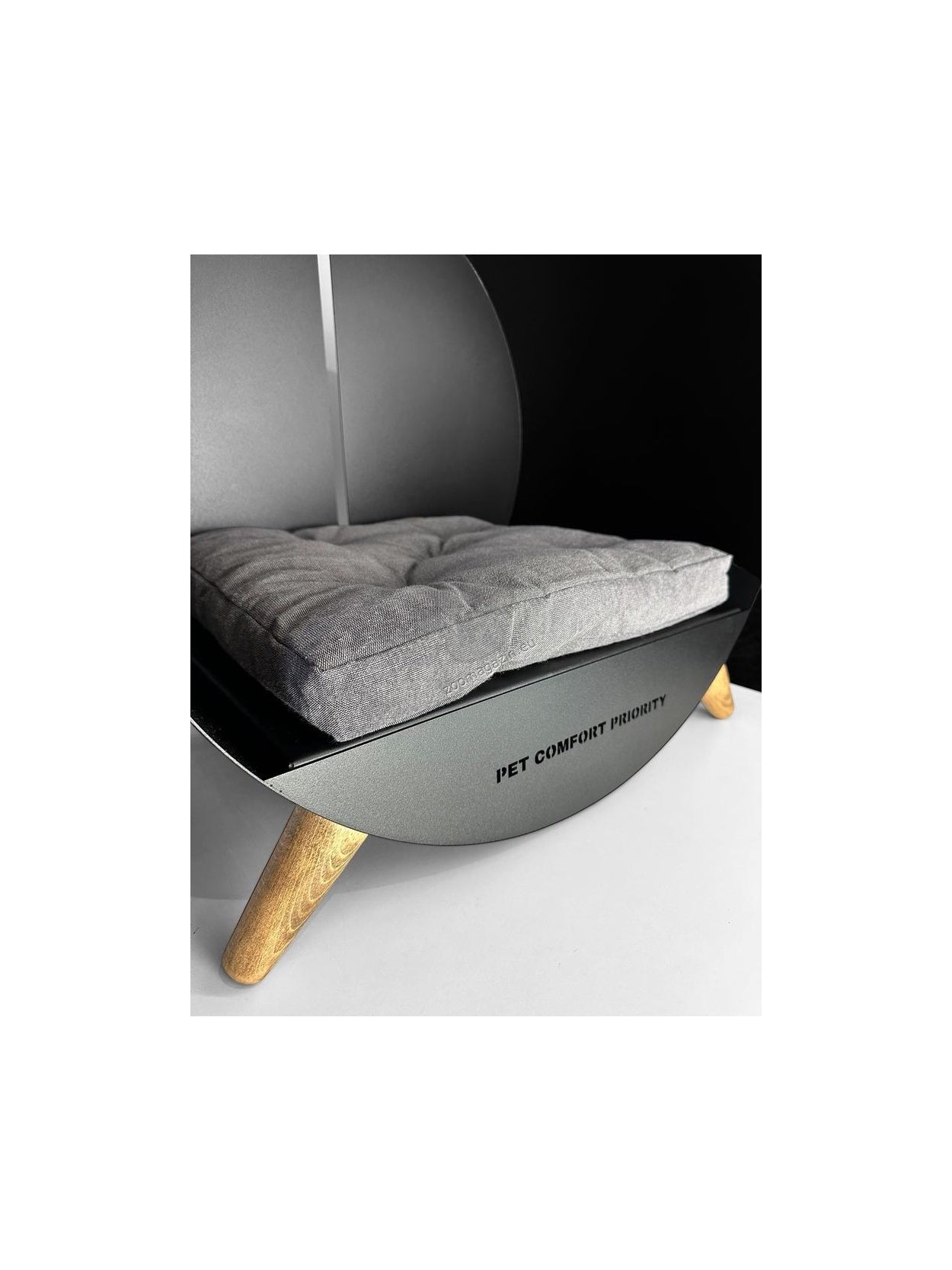 Cadoo Puri Midnight Black - луксозно легло за домашни любимци 60 / 60 / 45